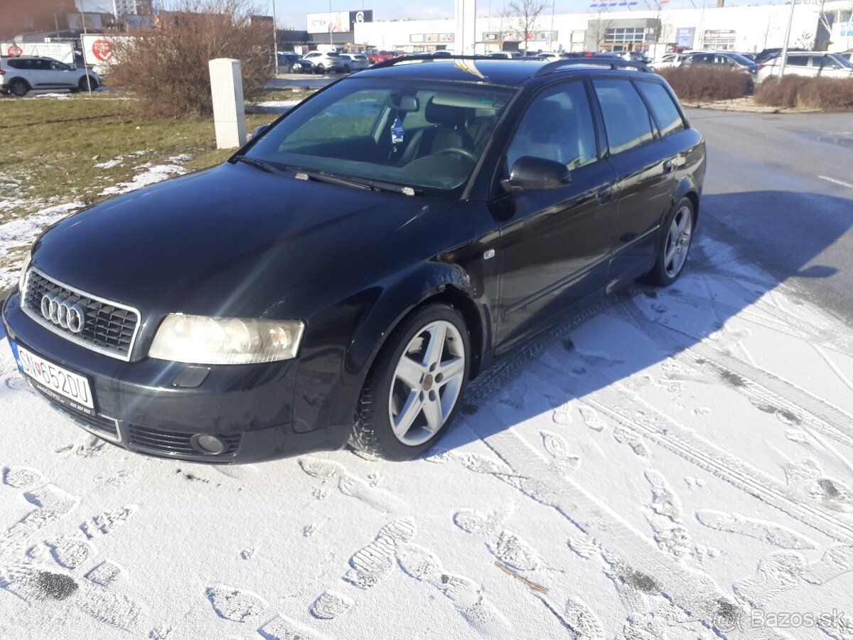 Predam audi a4 avant 2002