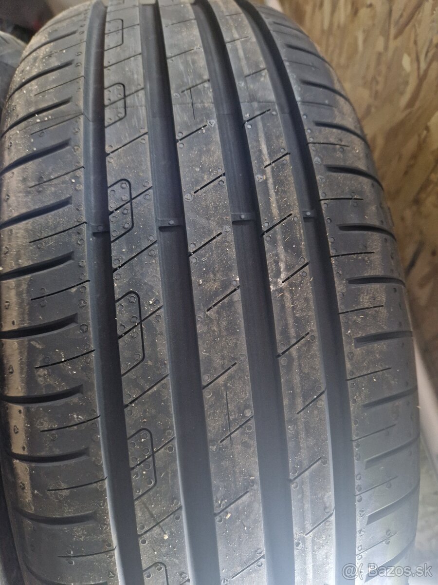 Goodyear 205/60 R16