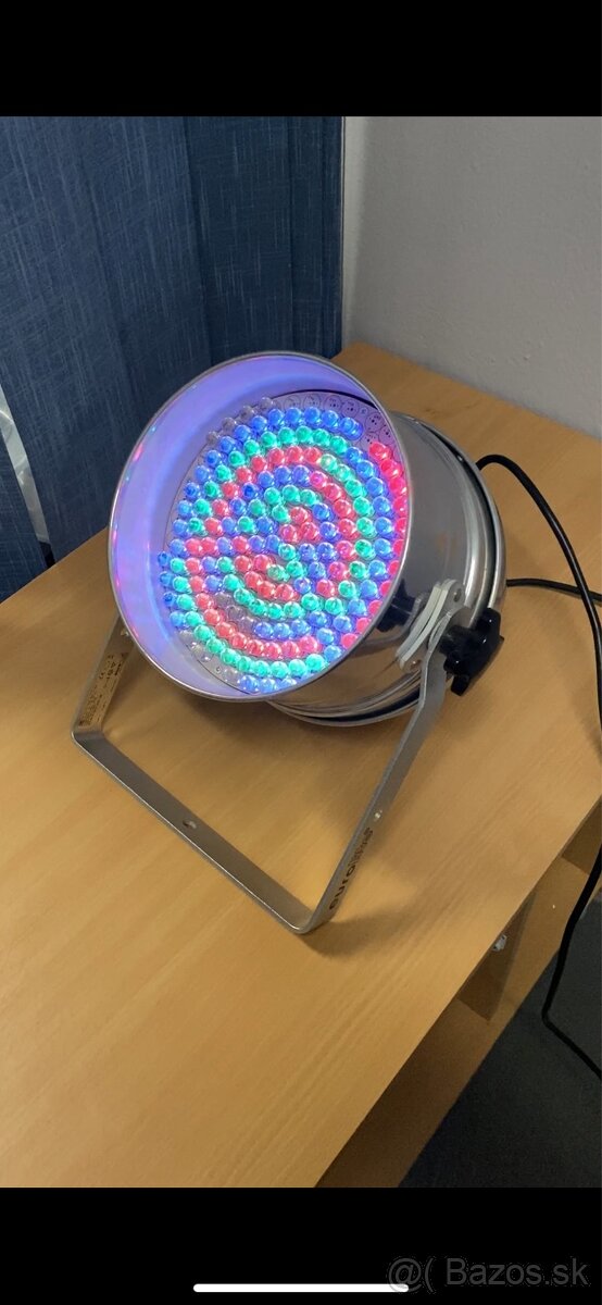 Predám eurolite LED PAR-64 RGB Spot