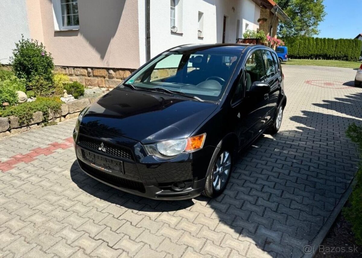 Mitsubishi Colt 1,3i pravidelný servis klima benzín manuál