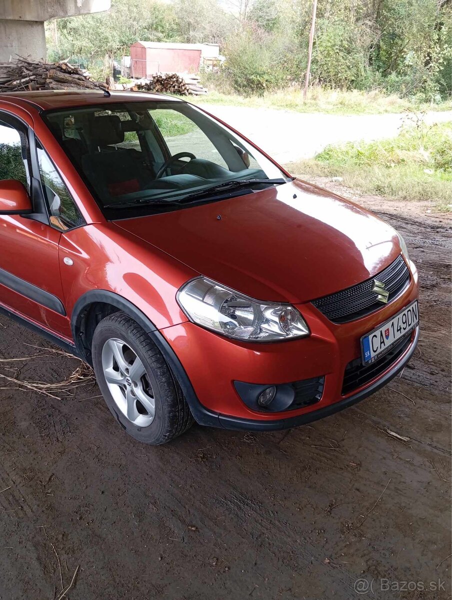 Suzuki SX4