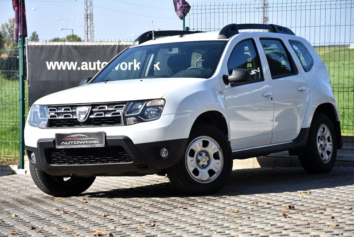 Dacia Duster 1.6 SCe BENZÍN 4X4 Arctica SR