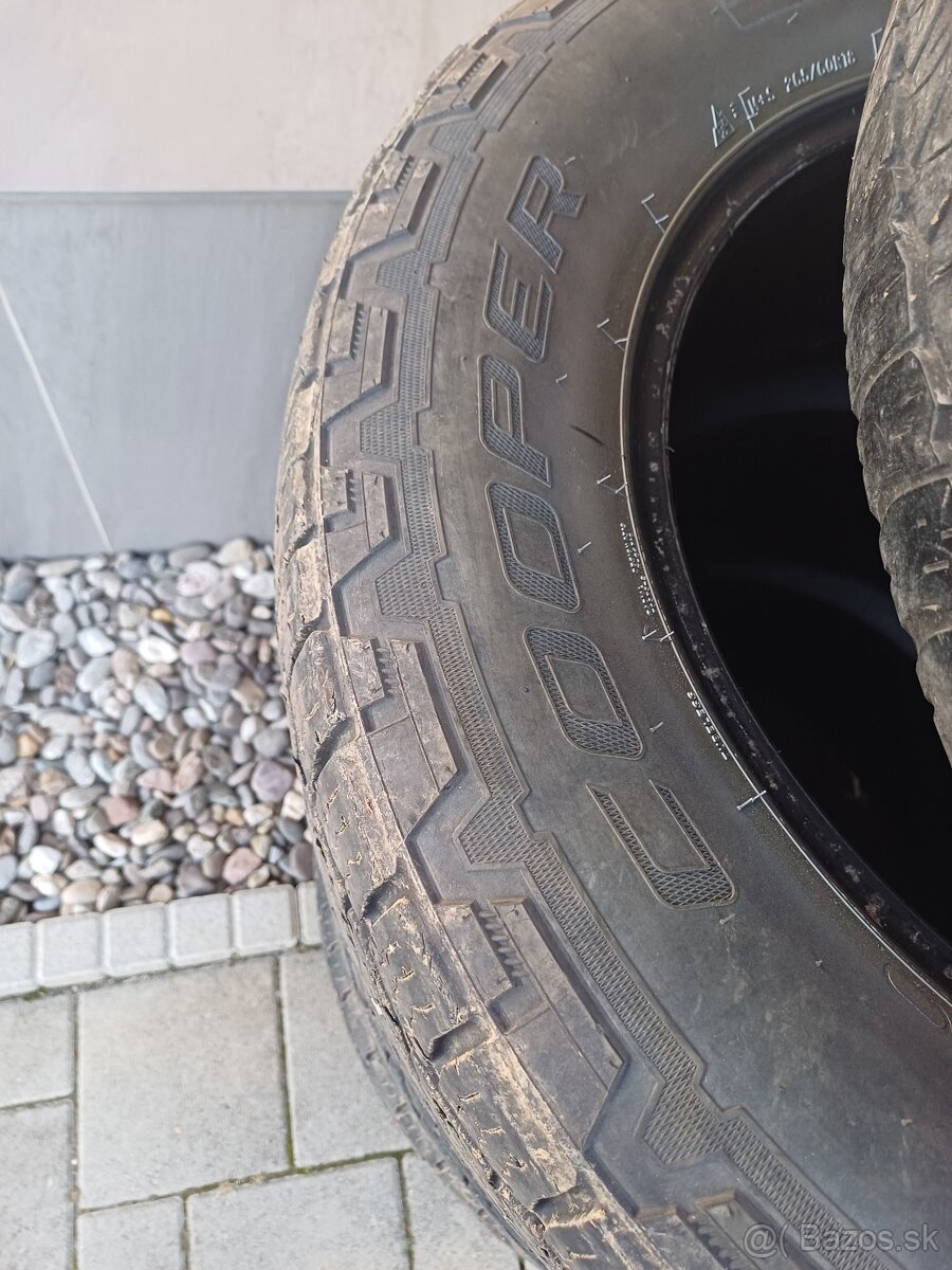 Cooper discoverer at3 265/60 r18