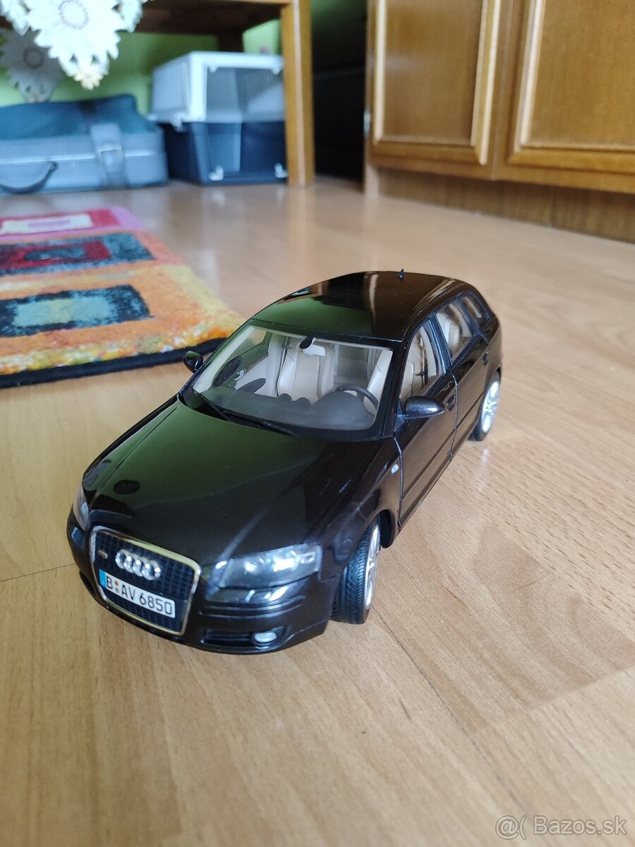 Kyosho Audi A3 1/18