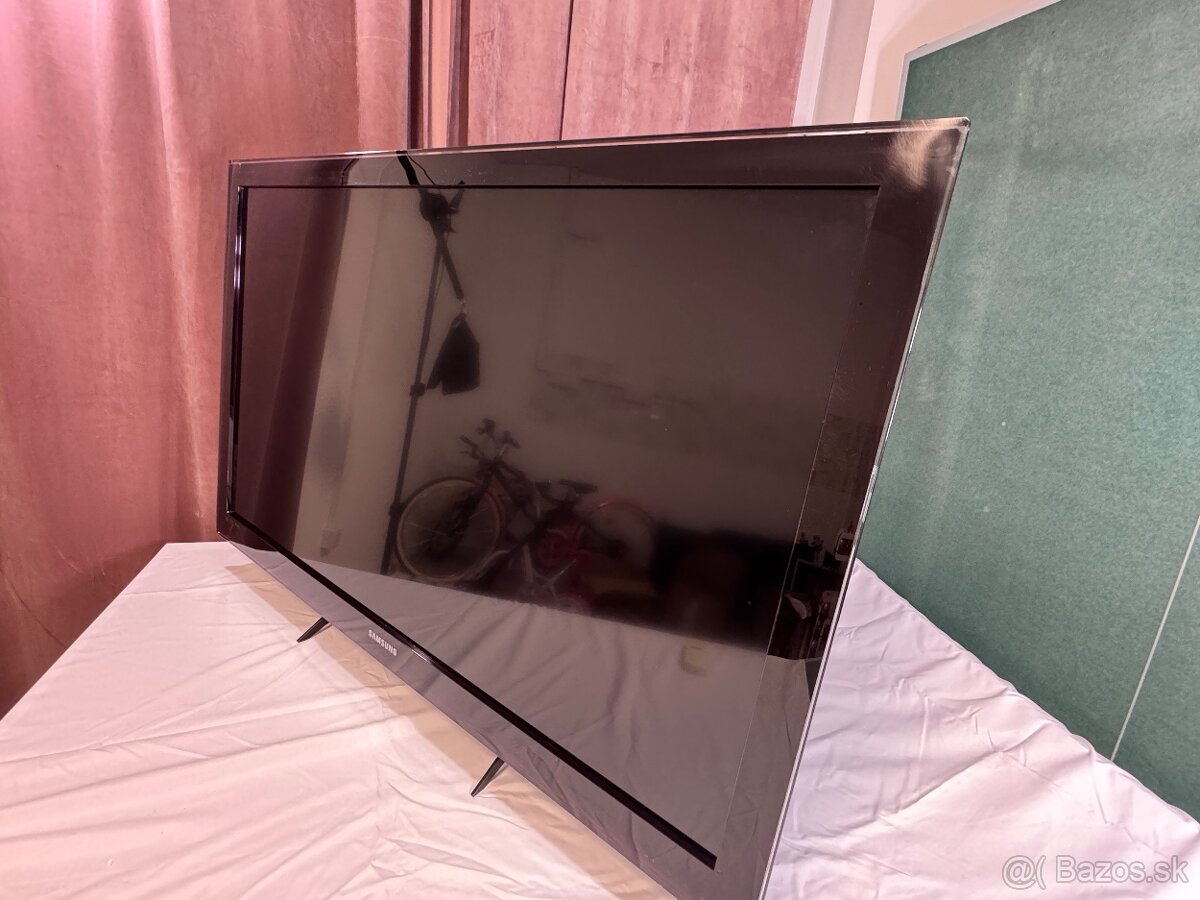 Samsung TV LE46C550