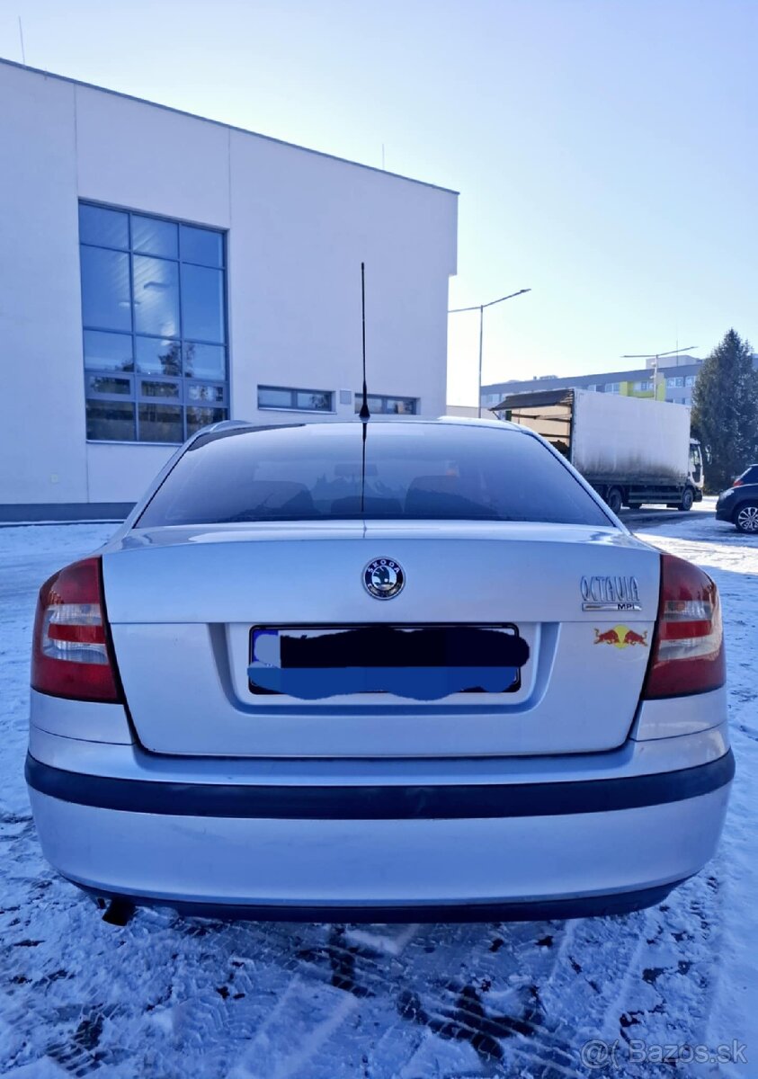 Škoda octavia 2. 1.6.75kw  rok 2006