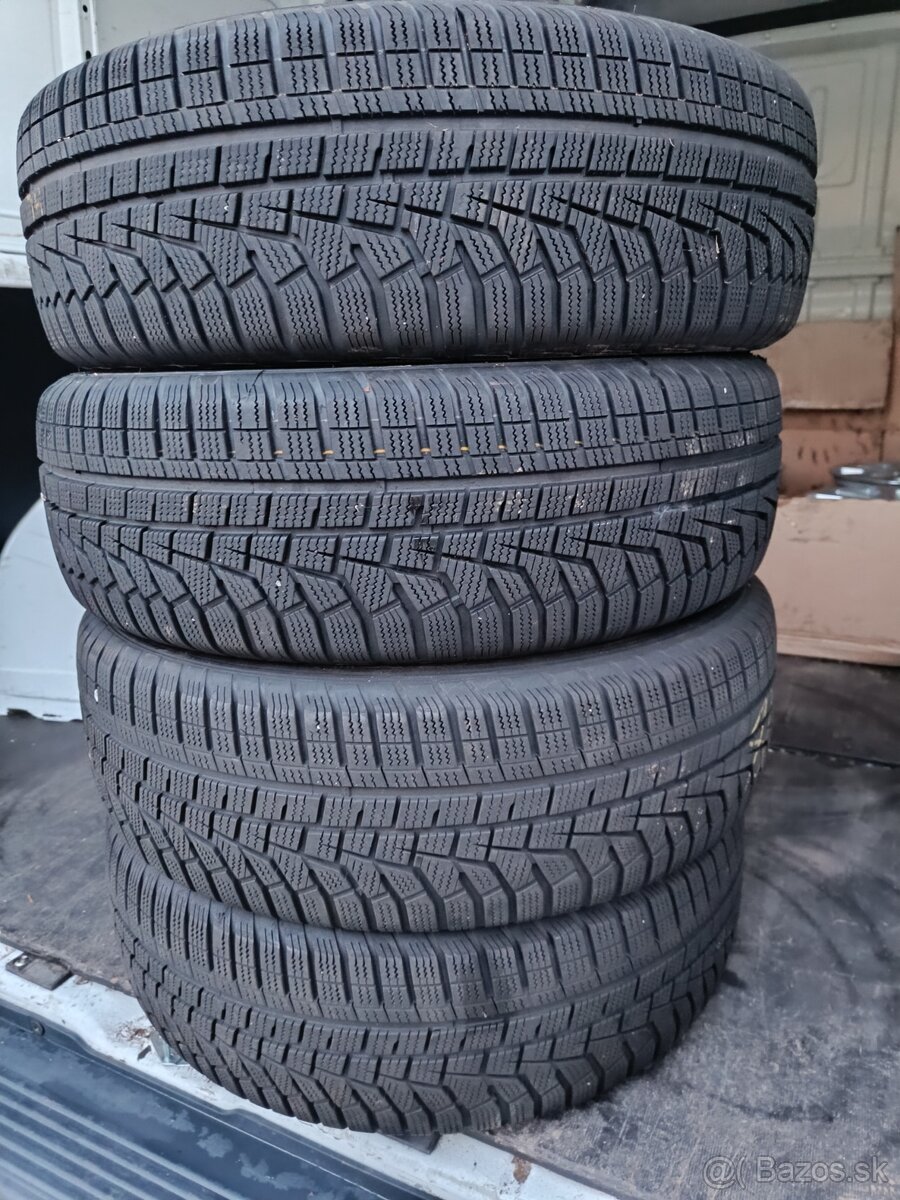 Zimné pneumatiky 215/65 R17 Hankook 4ks