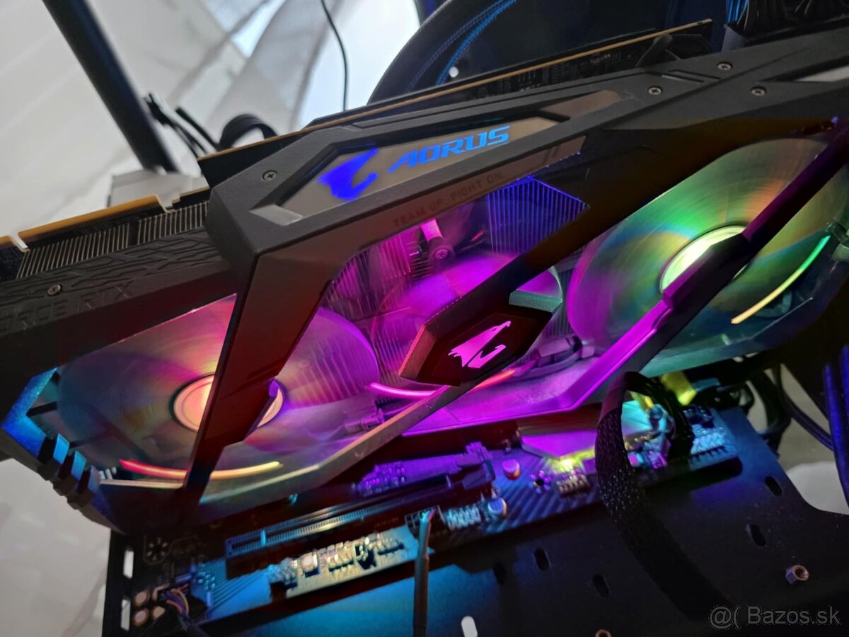 GIGABYTE GeForce RTX 2080 AORUS EXTREME  8GB