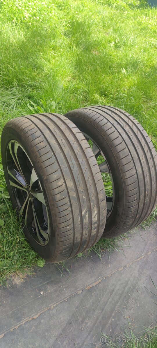 255/45r19