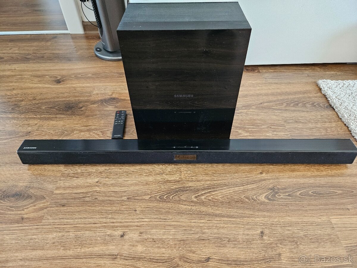 Soundbar Samsung HW-J450