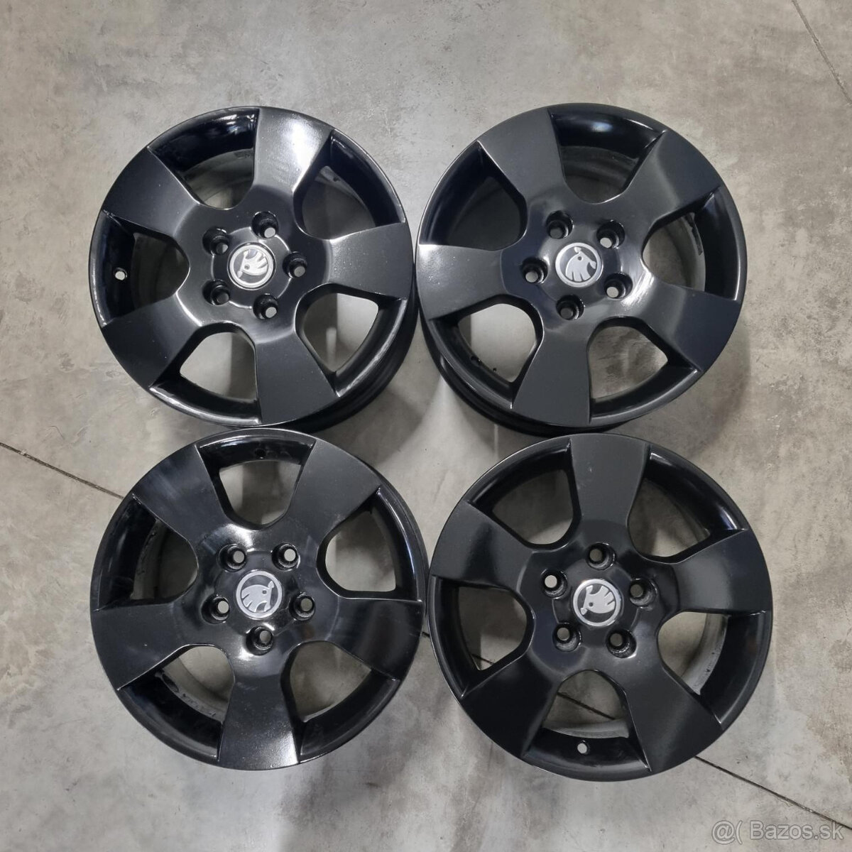 Originál Škoda HELIOS disky čierne 5x112 R15 ET50