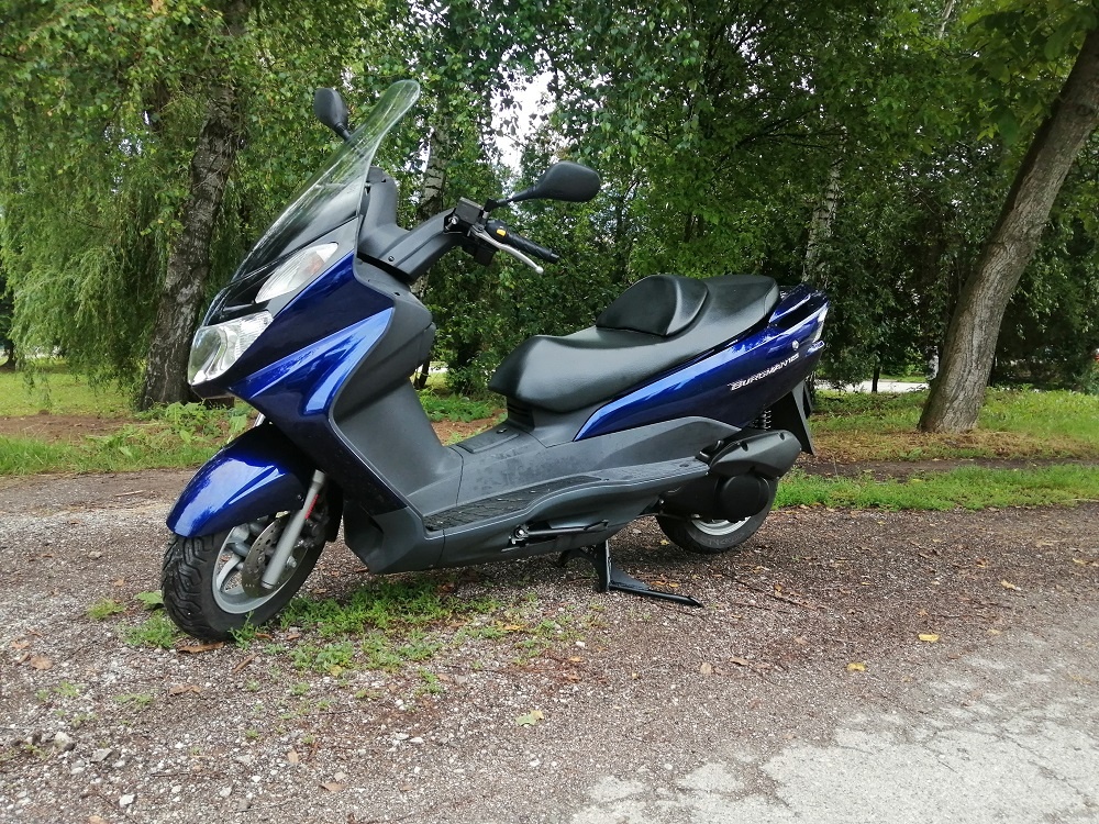 Suzuki Burgman 125