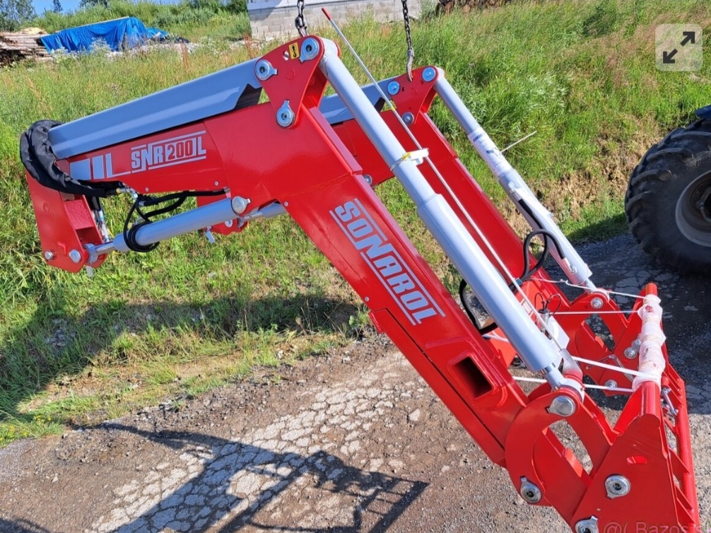 PREDAM CELNY NAKLADAC SONAROL L200 TRAKTOR ZETOR