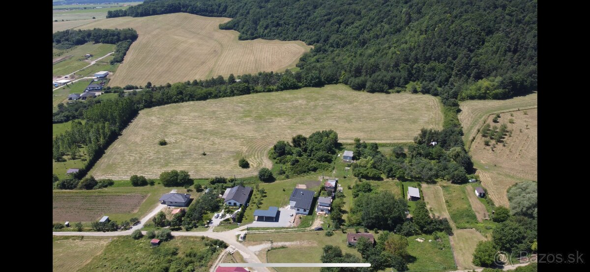 Pozemok s panoramatickým výhľadom, 6214 m² , Župčany