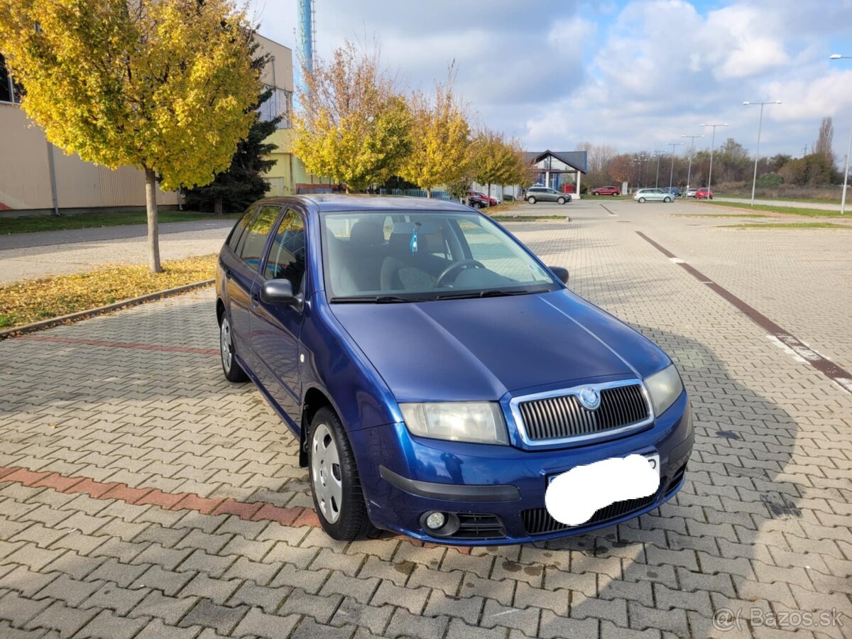 Predam škoda fabia combi 1.2.12v benzín kw 47 rok 2006