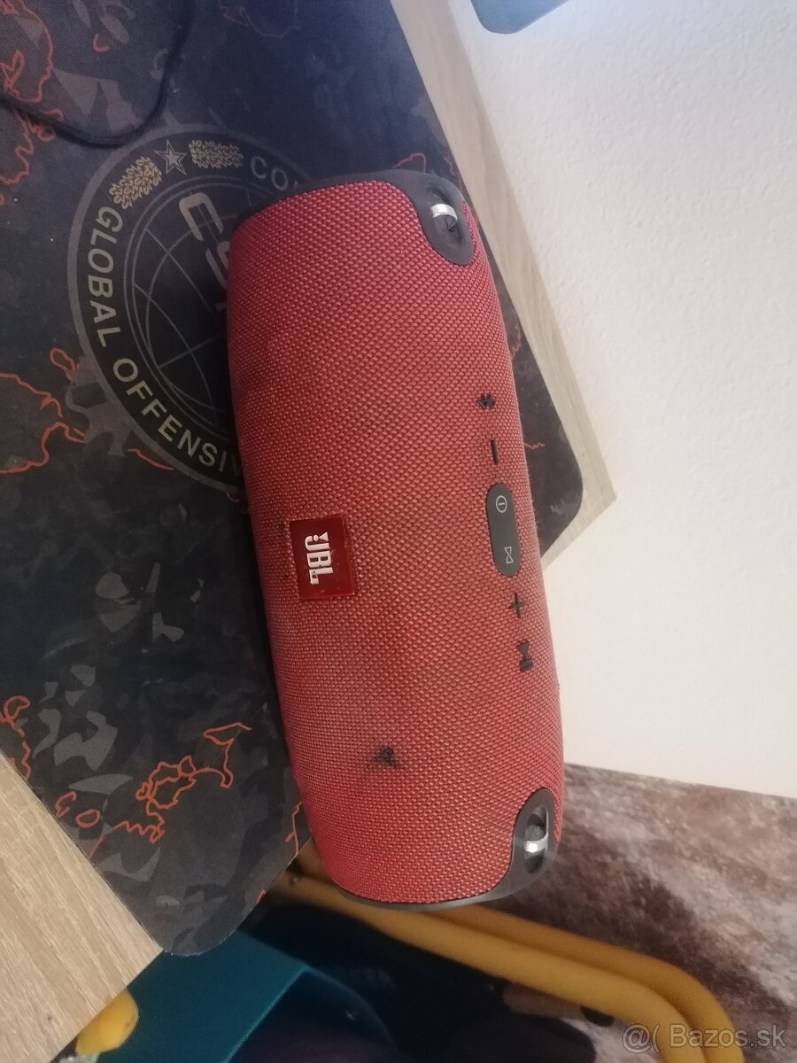 JBL EXTREME 1 STAV ZACHOVALÝ