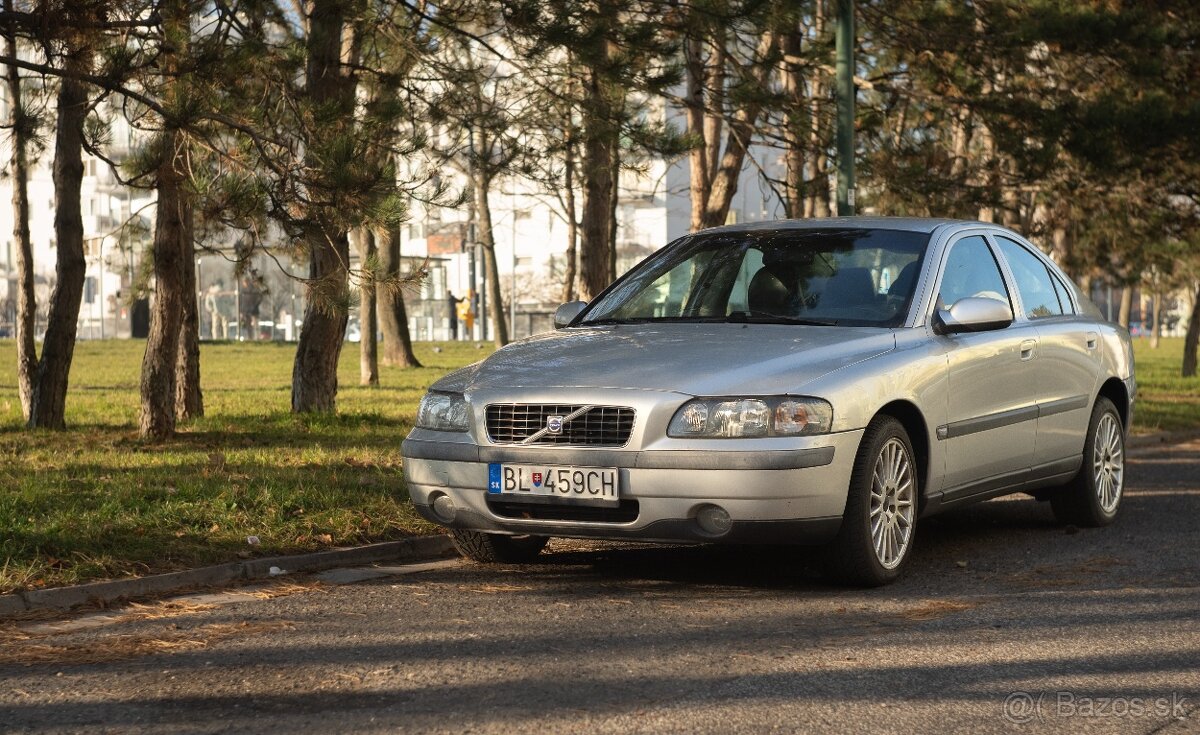 Predám auto Volvo S60