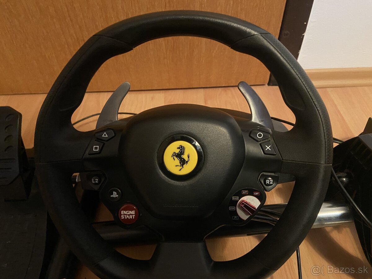 Predám volant Ferrari T80