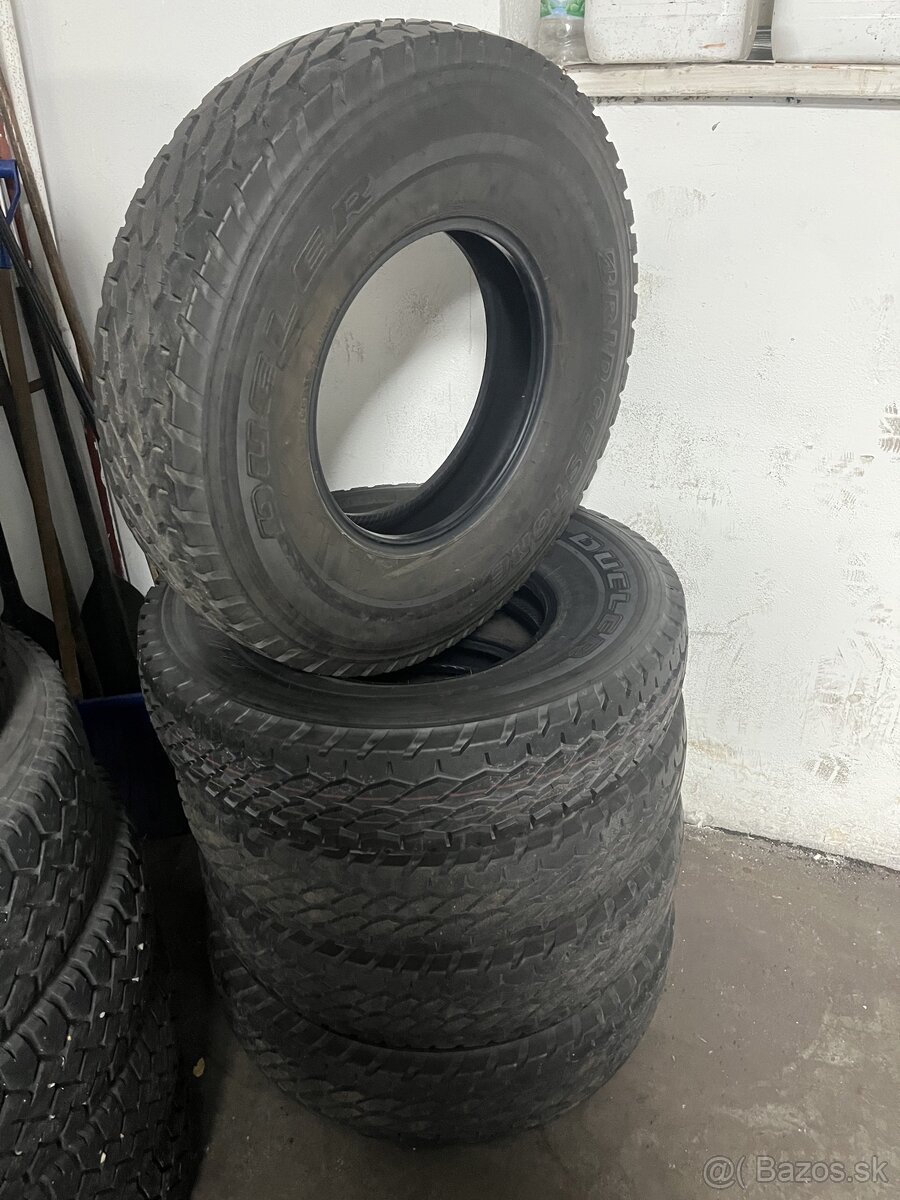 225/95 R16C Offroad Zimne/Celoročne Nove