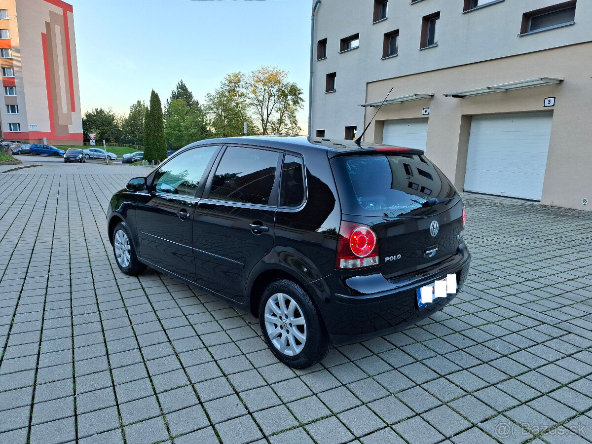 VOLKSWAGEN POLO 1.4i  59 KW Comforline Facelift R.V.2009