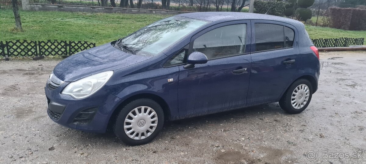 Opel Corsa 1.2 auto po osobe ZŤP