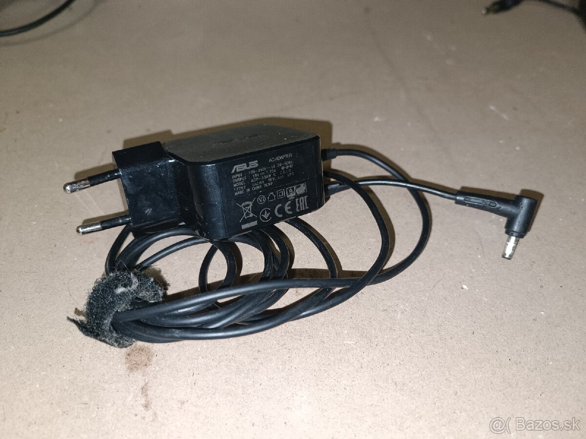 Adaptér ASUS 19V 1,75A