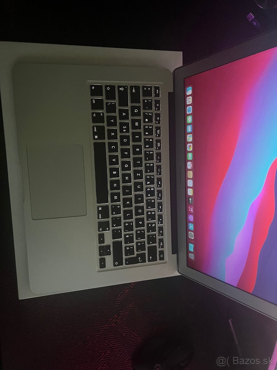 APPLE MACBOOK AIR 13" EARLY-2015 (A1466)