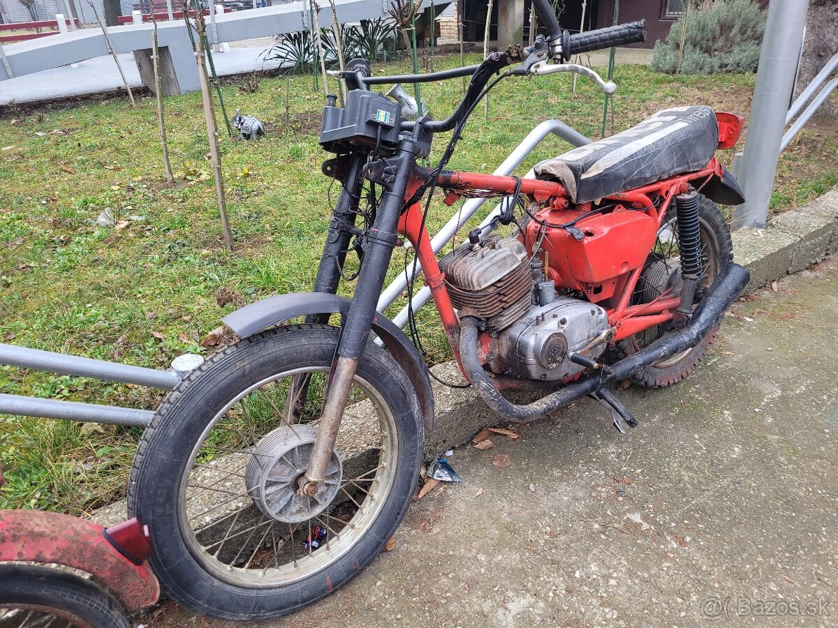 Jawa 175-477 v diely