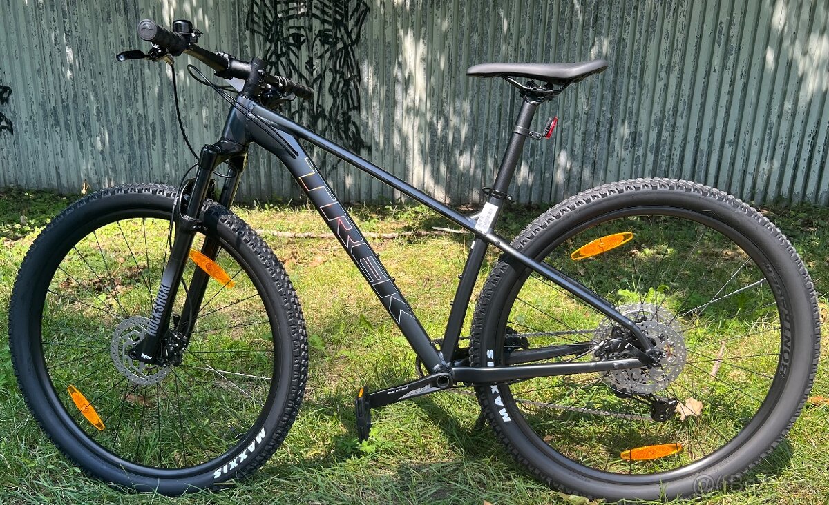 Horský bicykel Trek X-Caliber 8 veľkosť M a L