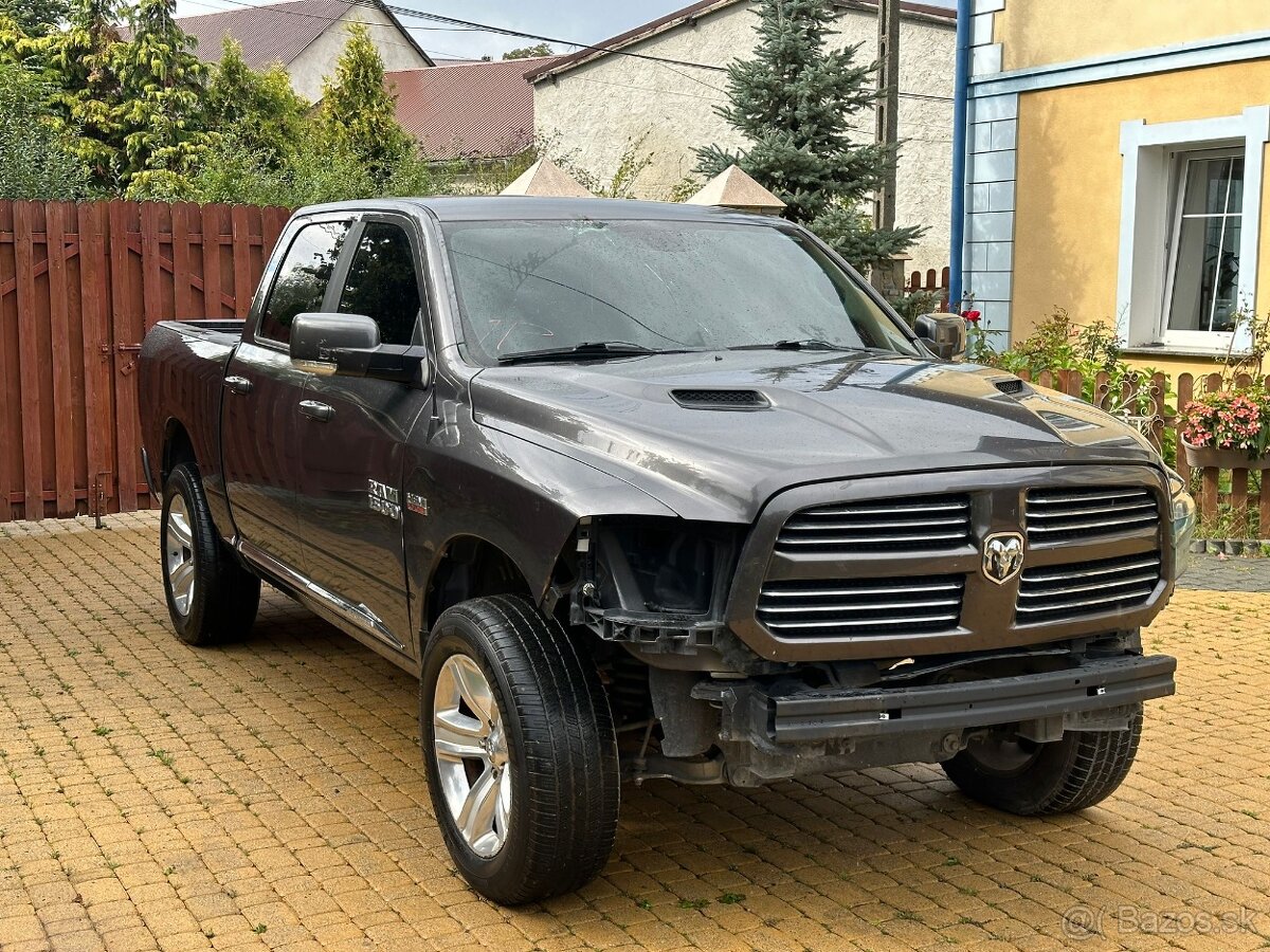 Dodge Ram 1500 2016 5.7 4x4 Sport