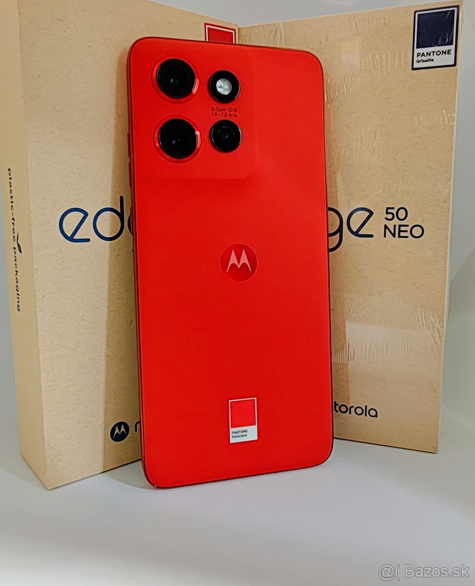 MOTOROLA EDGE 50 NEO 2 roky ZÁRUKA 8/256