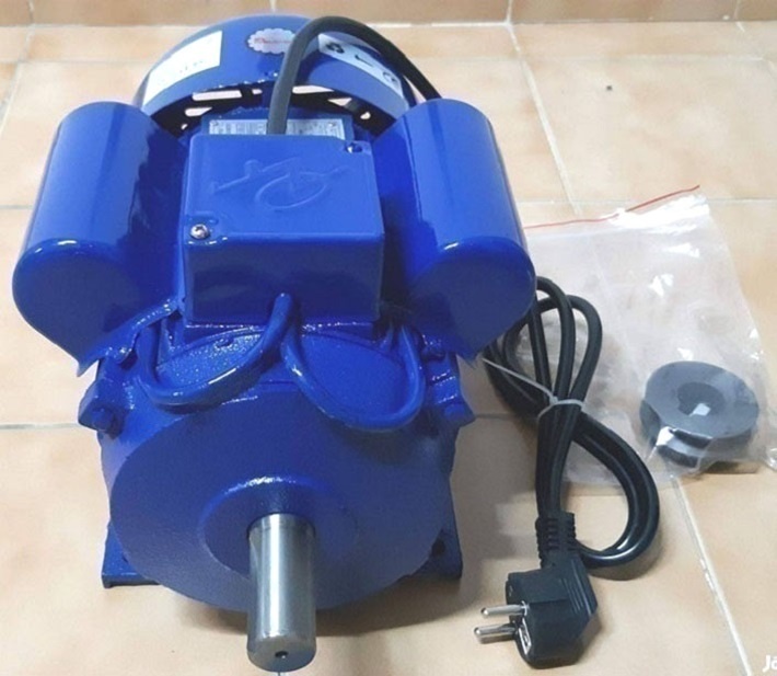 Elektromotor s remenicou na 220V 1,5kW   3000 ot./min.