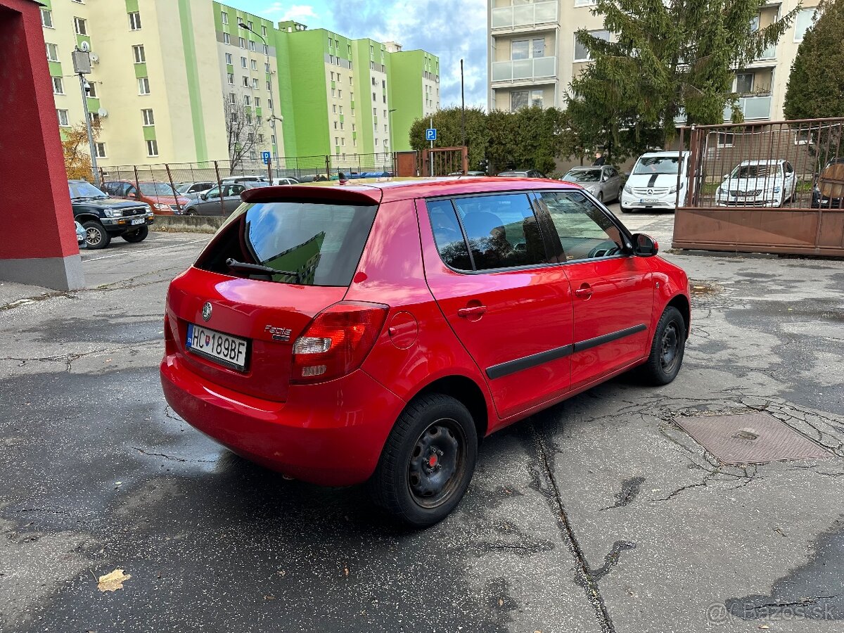 Škoda Fabia 2 1.2 HTP 51kw original 158tis. Km Top stav