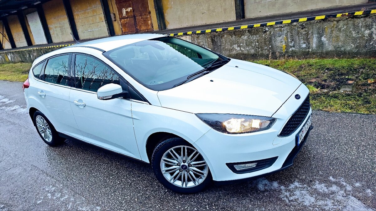 Ford Focus 1,6 2017 benzín