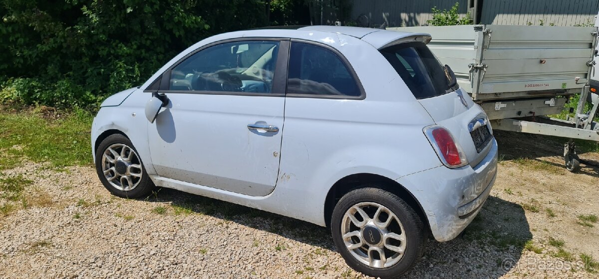 Rozpredam Fiat 500 multijet 1,3Jtd