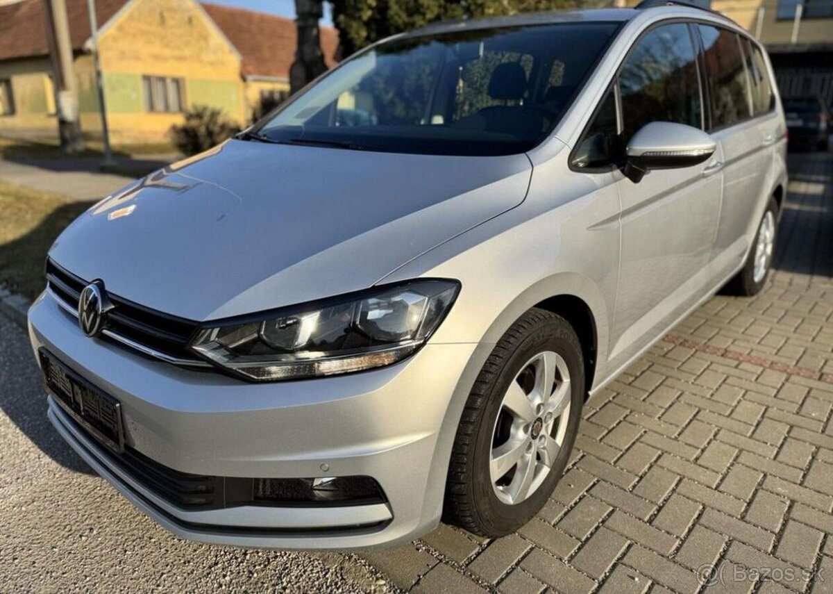 Volkswagen Touran 2,0 TDI DSG nafta automat 110 kw