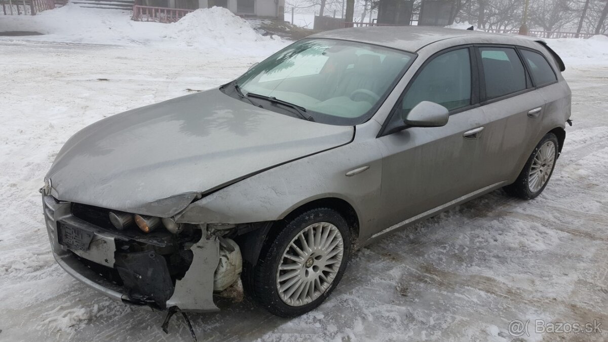 Alfa Romeo 159 2.4 JTDm 147kw rozpredám Bose, Navi, Koža