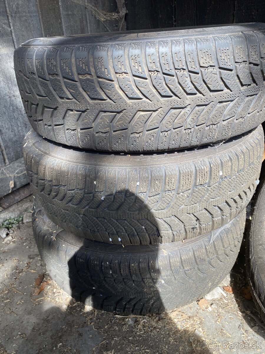 Zimné pneumatiky 195/65 r15