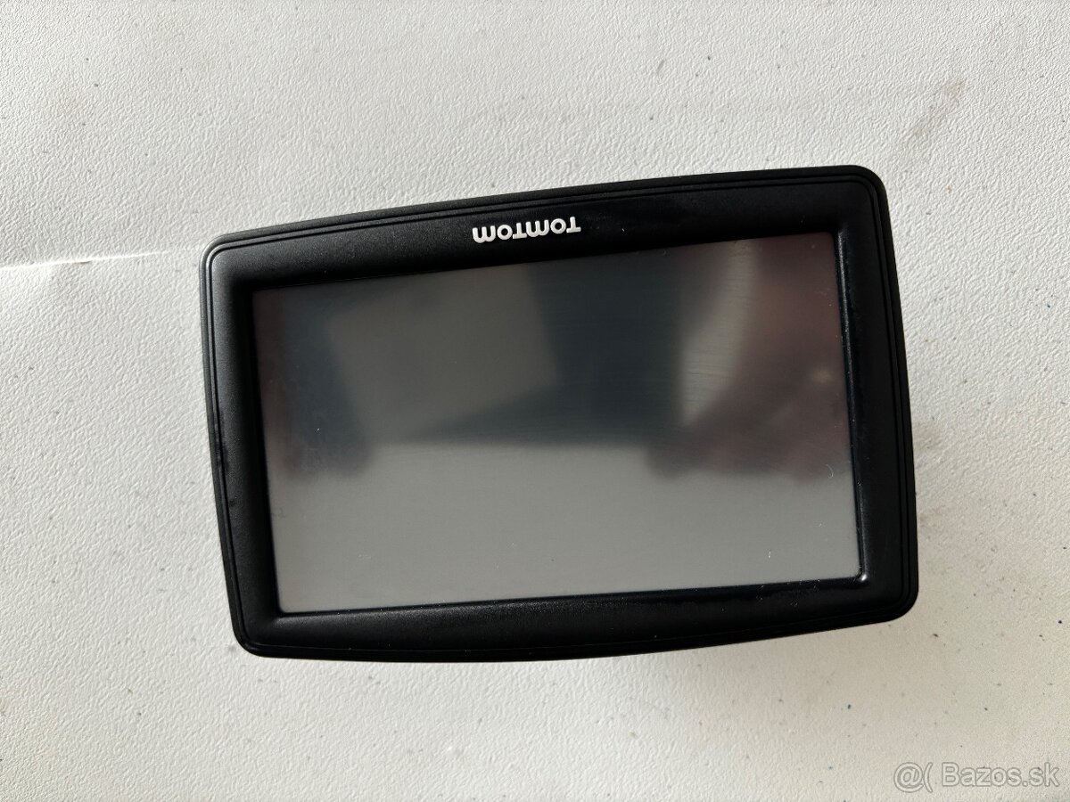 Tomtom navigacia xxl