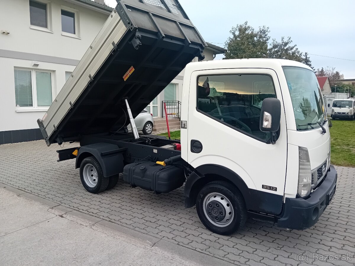 Nissan Cabstar NT400 35. 3S Kipper - Trojstanný sklápač