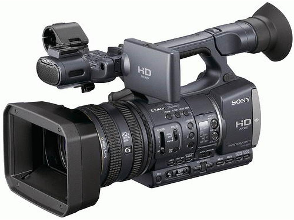 Sony HDR-AX2000 AVCHD Camcorder PAL