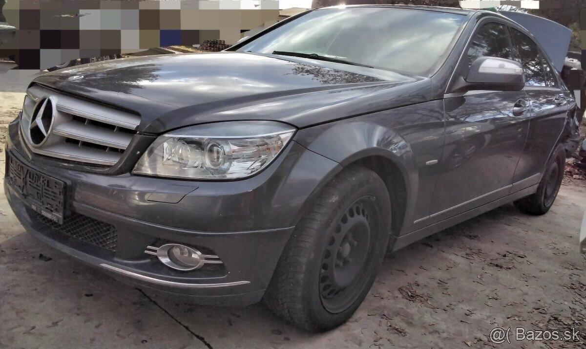 Mercedes C200 W204 2.2 CDI 2008 100kw Predám DVERE, Prevodov