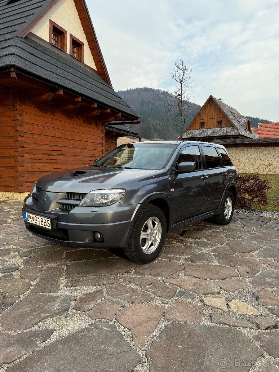 Mitsubushi Outlander 4x4 Benzín 147kw