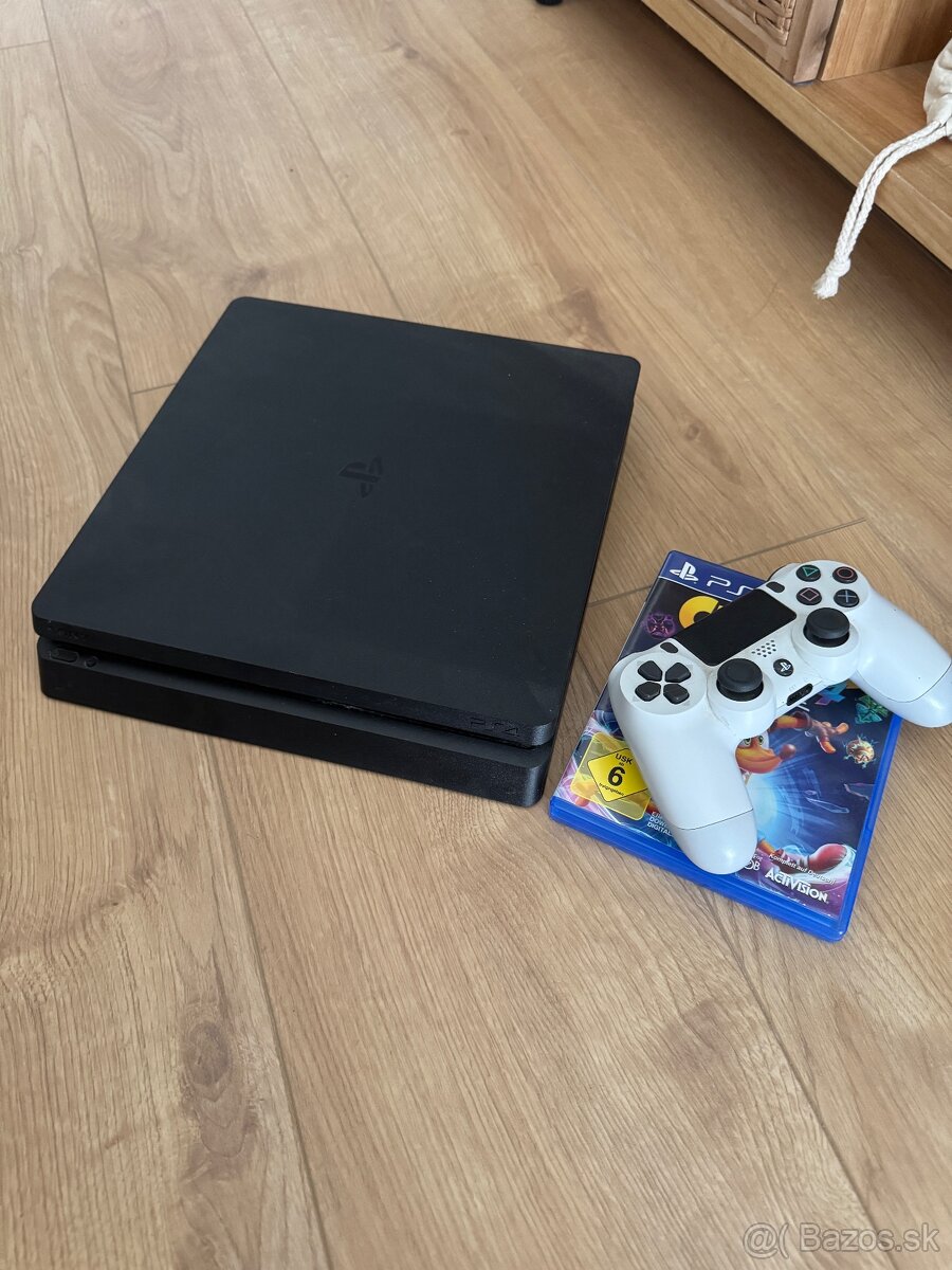 Ps4 slim 500gb + Crash