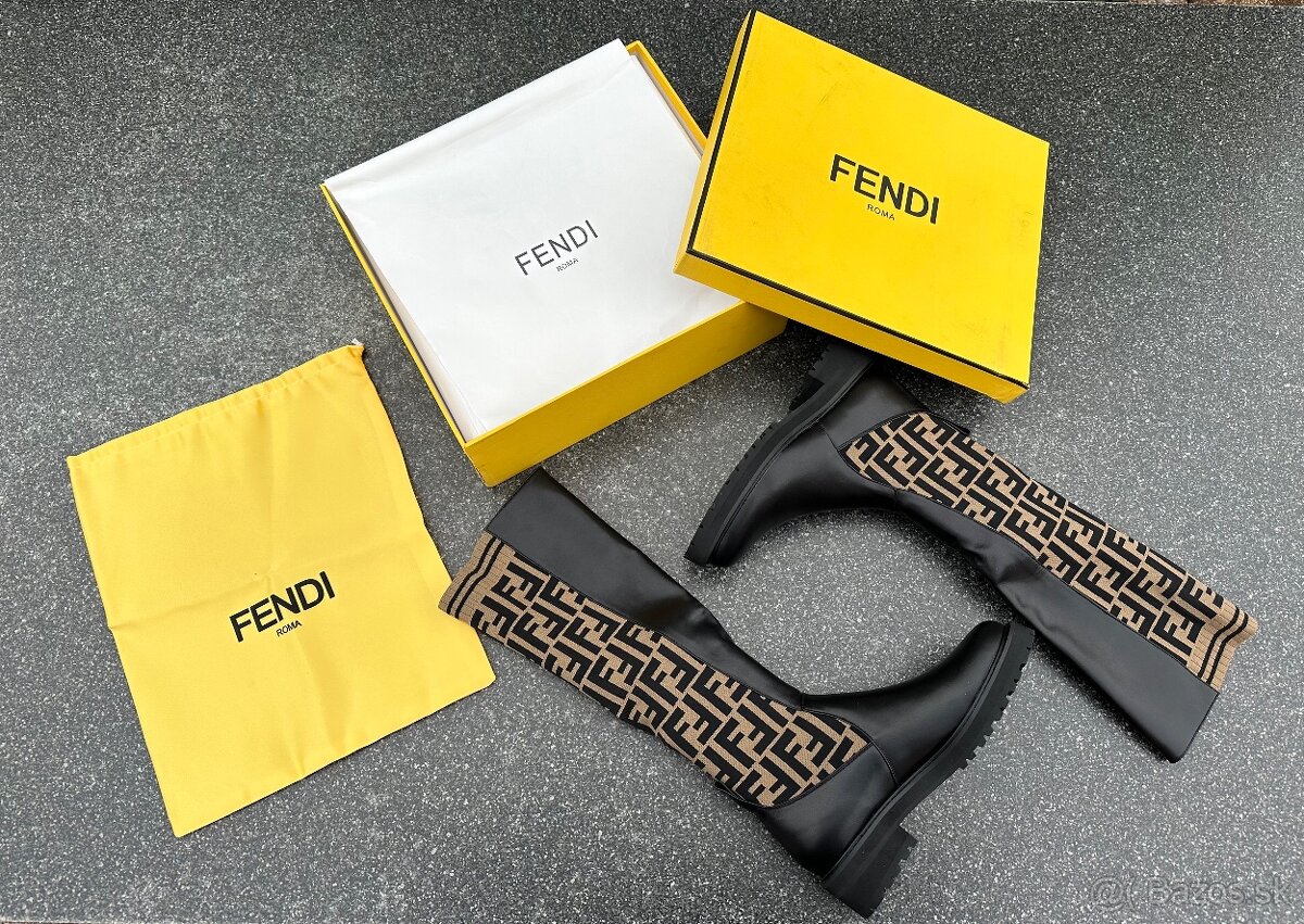 FENDI topanky full box