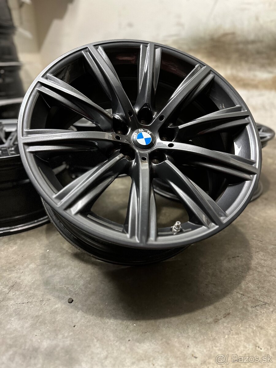 Hliníkové disky 5x112 R18 BMW G30 G31 Styling 684