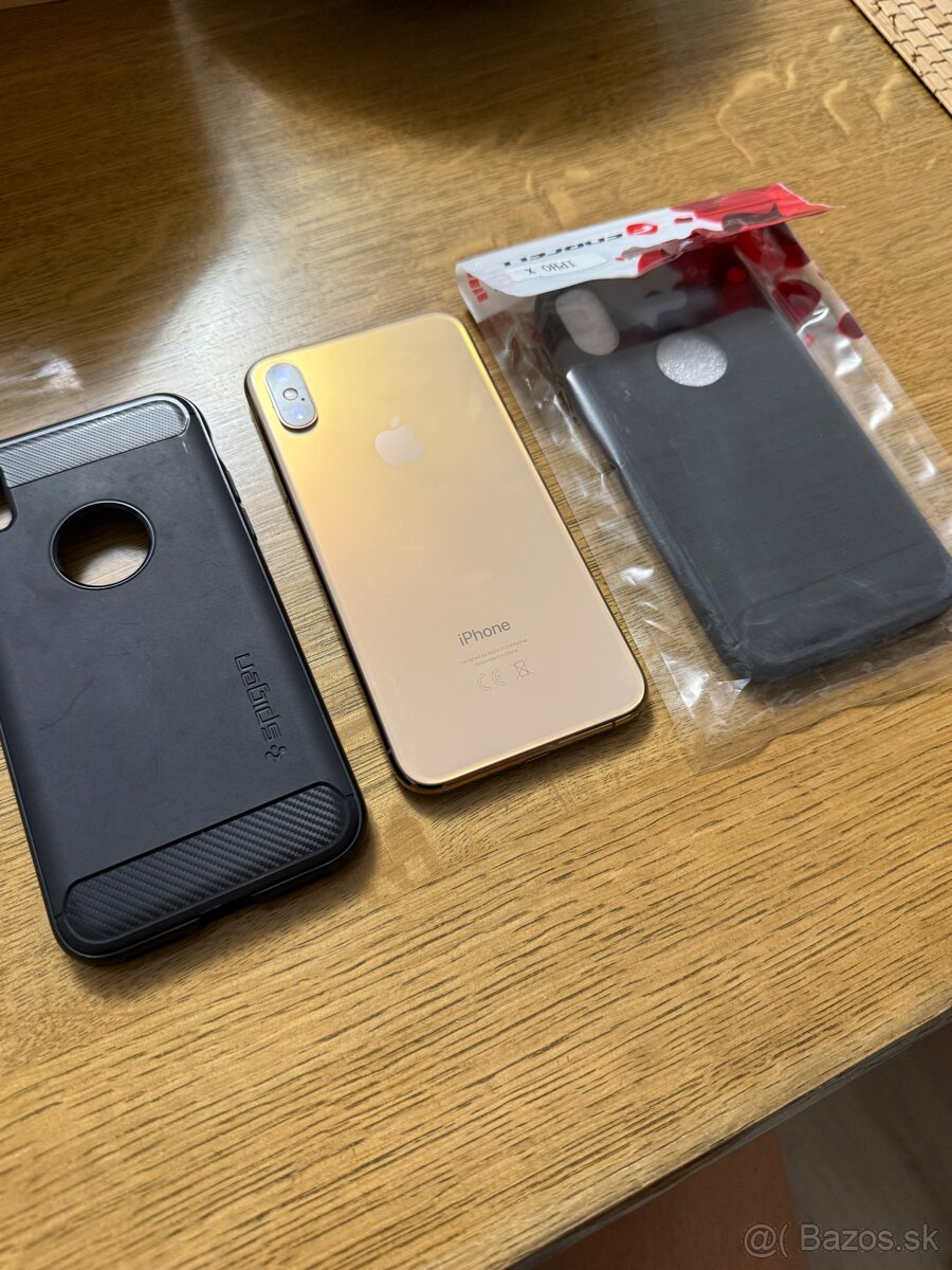 iPhone XS 256gb gold top stav