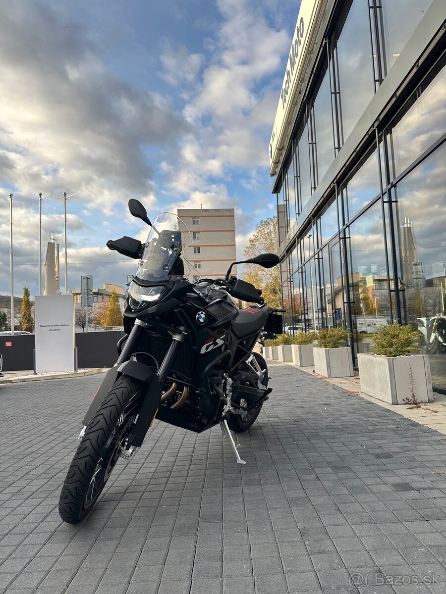 BMW F 900GS