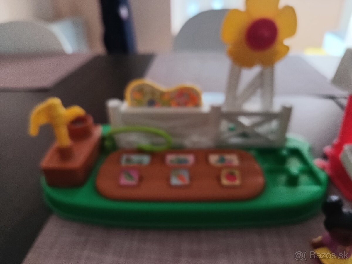 Fisher Price záhrada