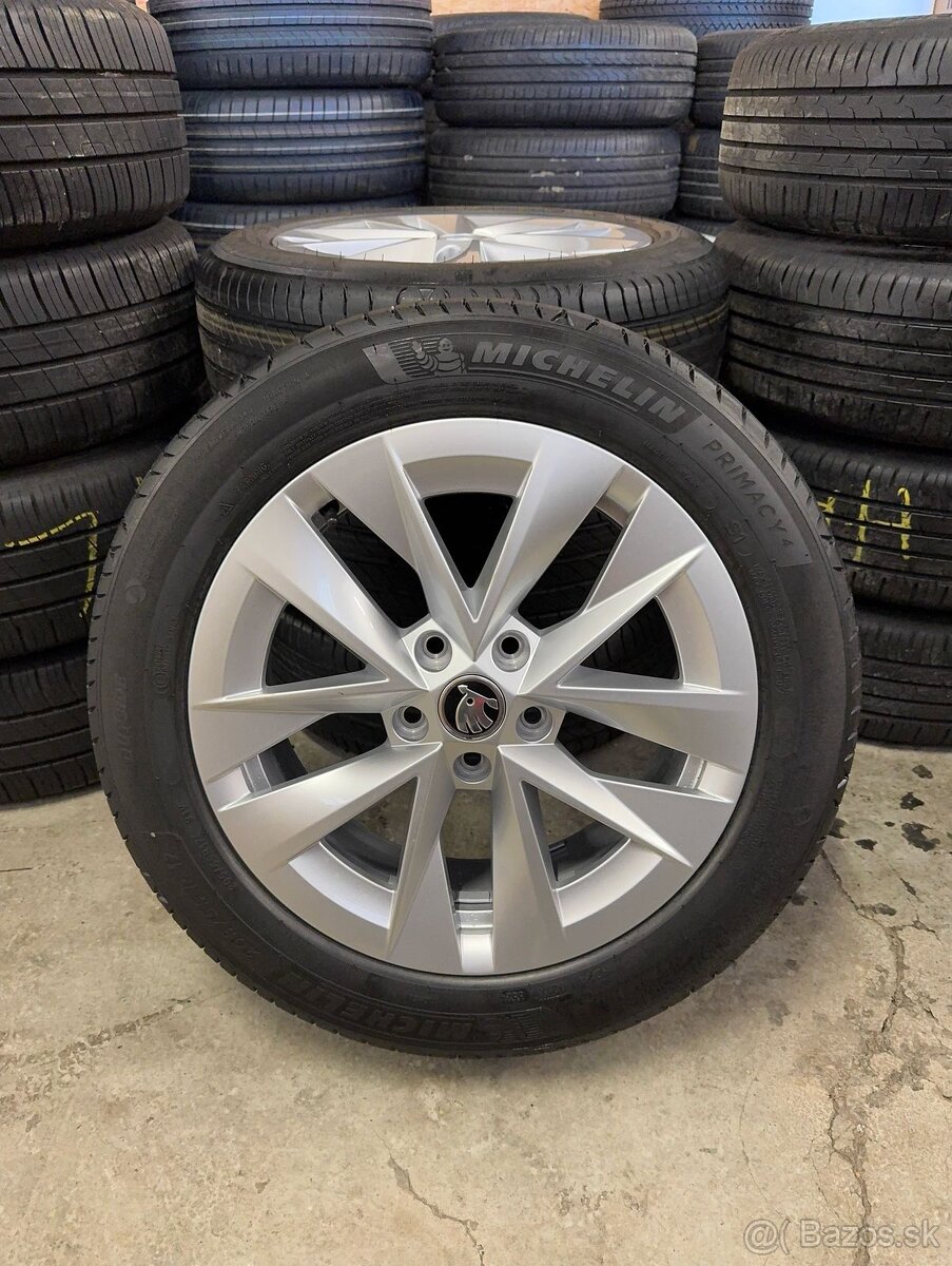 ORIG.ŠKODA OCTAVIA R17 NOVE 205/55/17.MICHELIN NOVE